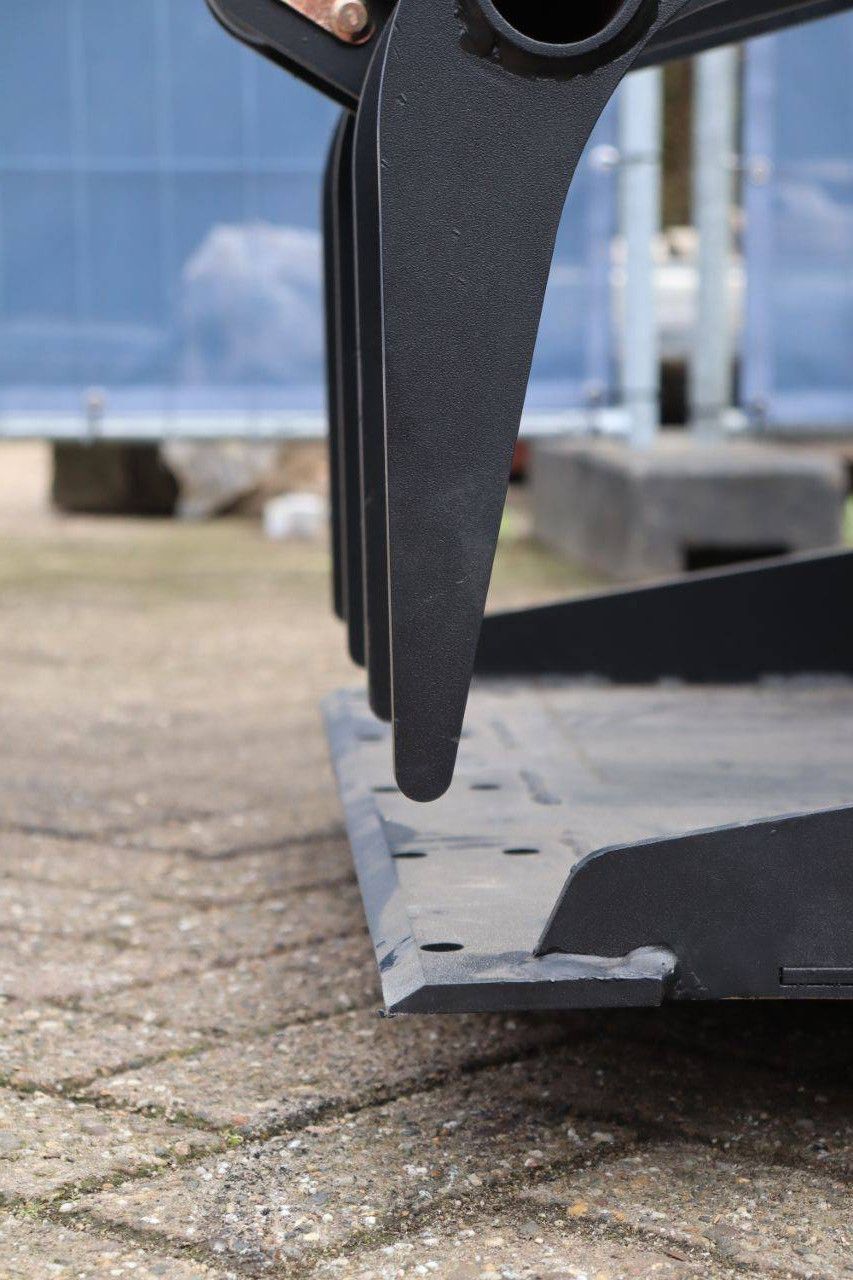 Skid steer loader CMH HT320 Petrol 13.5 hp 2025