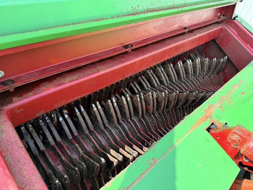 Strautmann Mega Vitesse 3 DO Opraapwagen