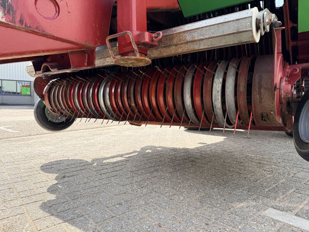 Strautmann Mega Vitesse 3 DO Opraapwagen