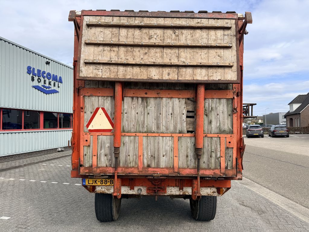 Onbekend 4-Wielige Veewagen