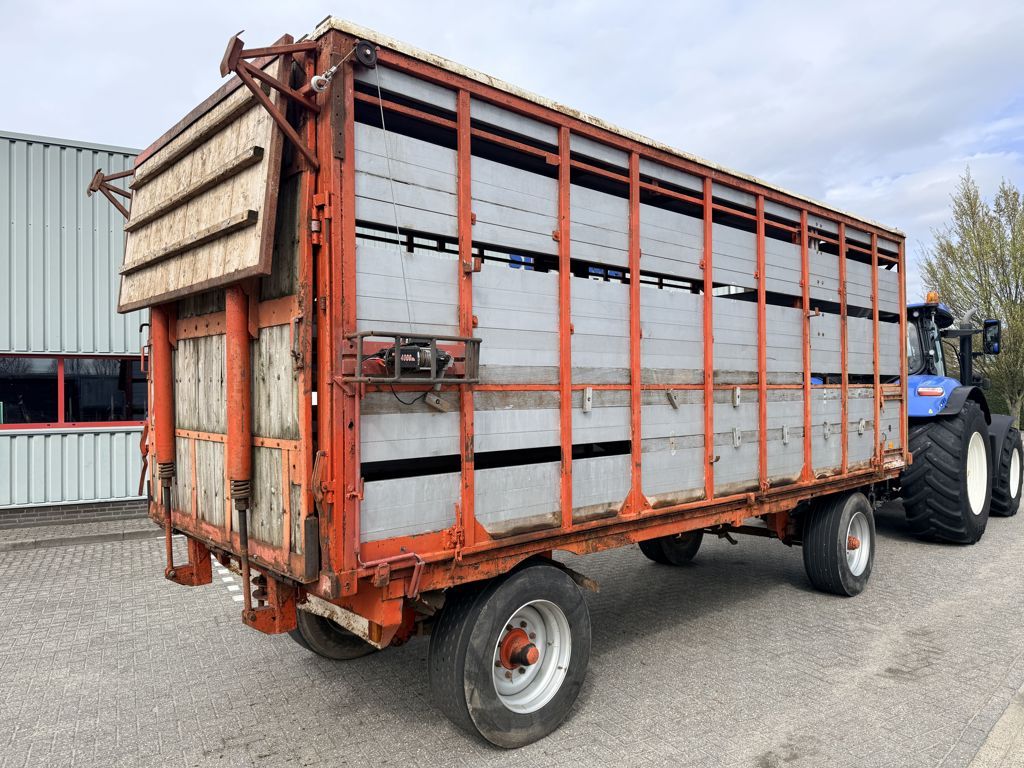 Onbekend 4-Wielige Veewagen