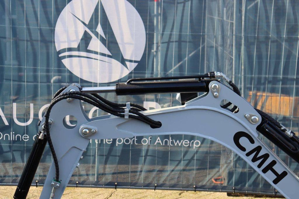 Minibagger CMH DW-08 Diesel 5,5 PS Baujahr 2025 Neu