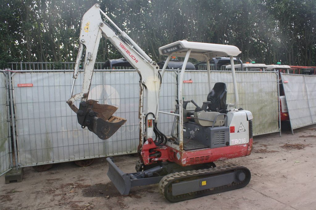 Mini excavator Takeuchi TB016 Diesel 2013