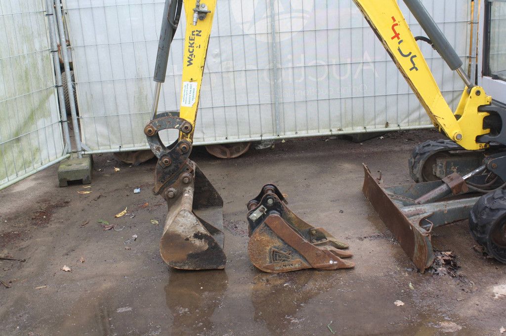 Mini excavator Wacker Neuson 1404 Diesel 2015