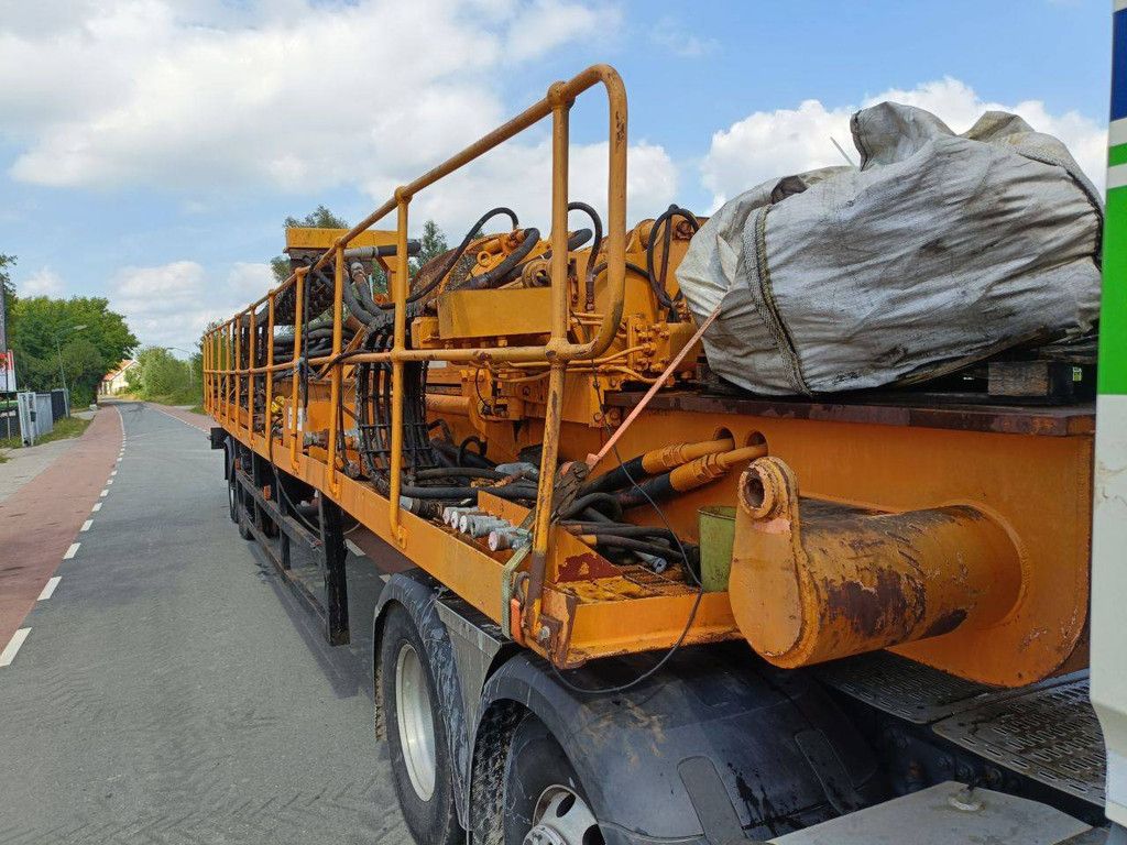 Marindco 10T Diesel soil drilling rig 1995 on trailer