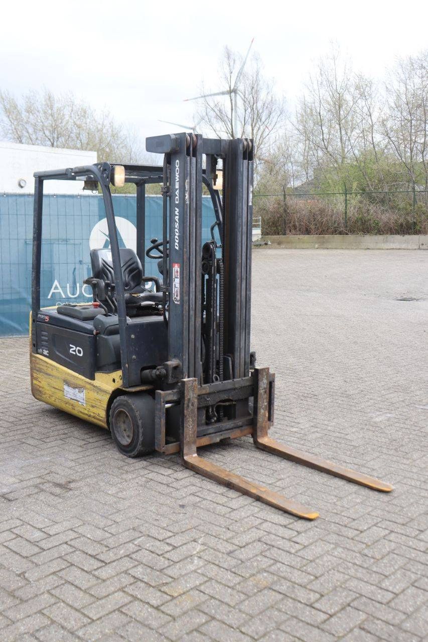 Doosan Daewoo B20T-5AC Electric Forklift 2000kg 4.7m 2006