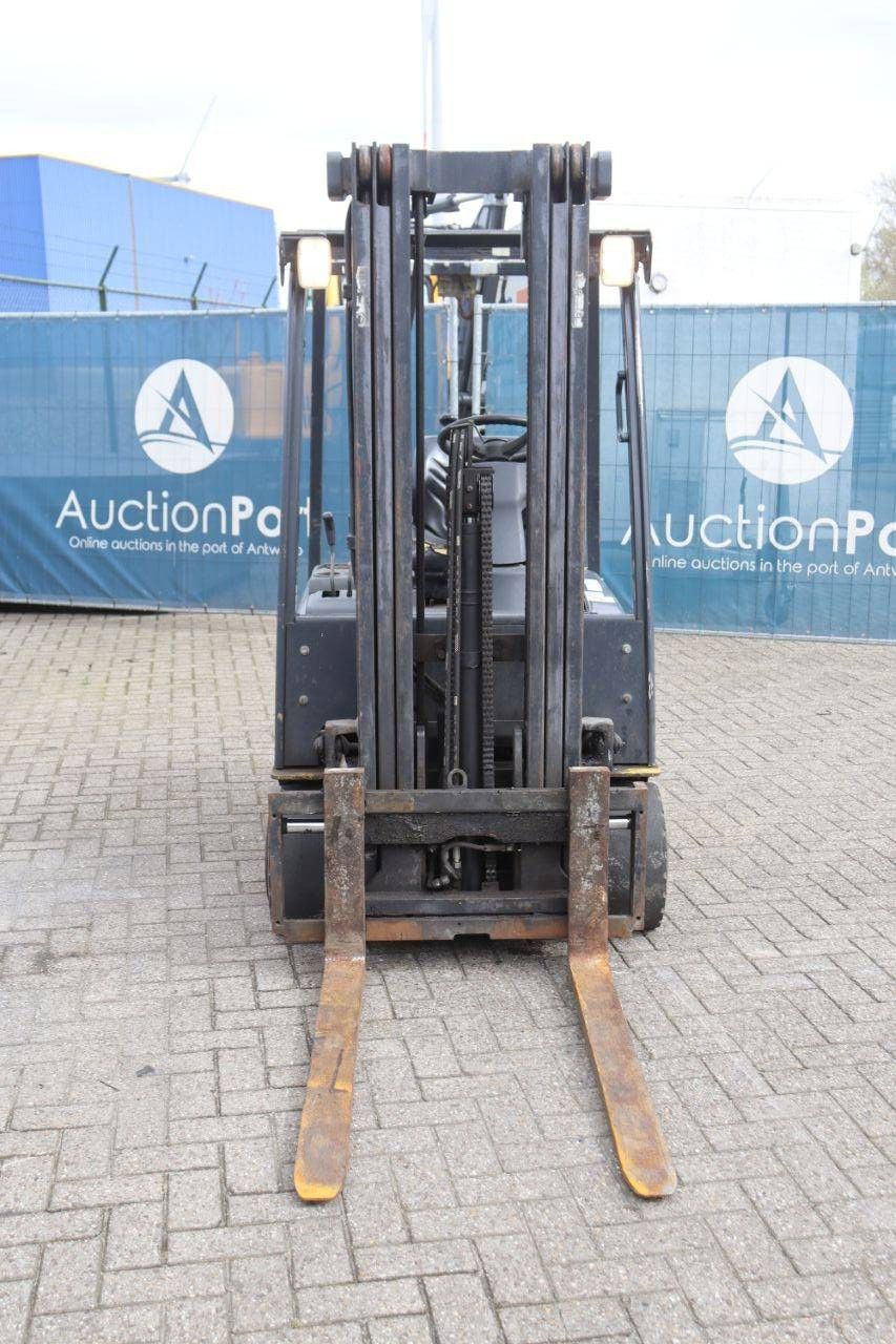 Doosan Daewoo B20T-5AC Electric Forklift 2000kg 4.7m 2006
