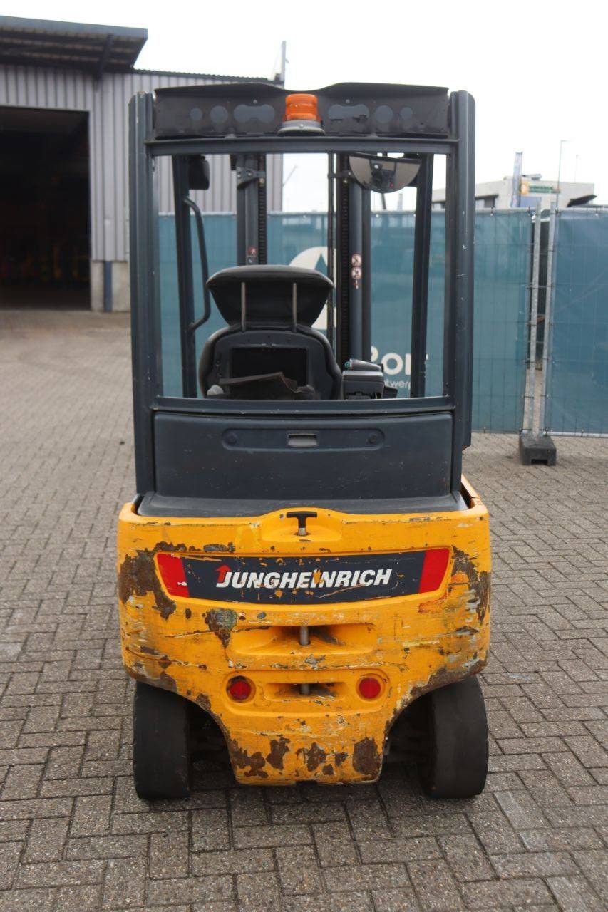 Forklift Jungheinrich EFG 320 Electric 2000kg 5m 2009