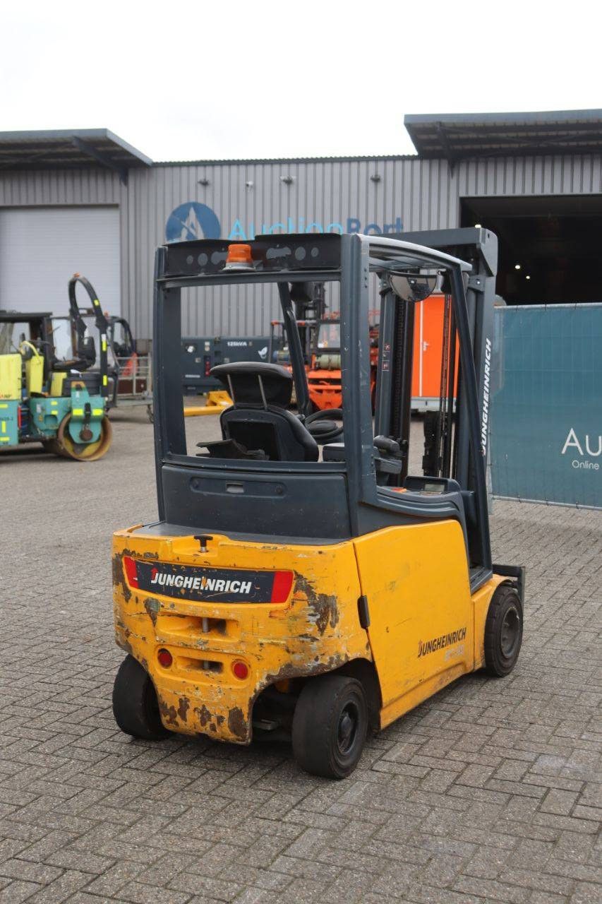 Forklift Jungheinrich EFG 320 Electric 2000kg 5m 2009