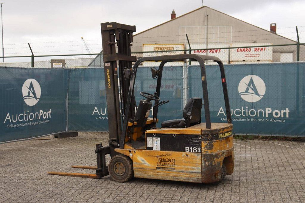 Daewoo B18T Elektrogabelstapler 1800 kg 4 m 1998
