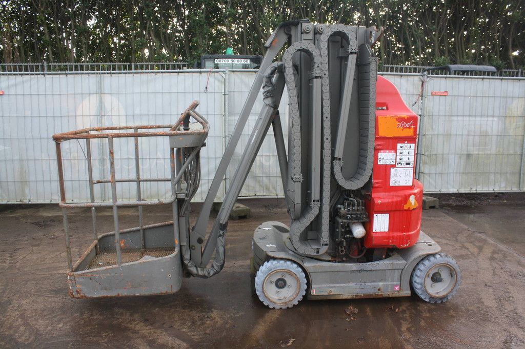 Gelenkteleskoparbeitsbühne AT PIAF 1100R Electric 2014