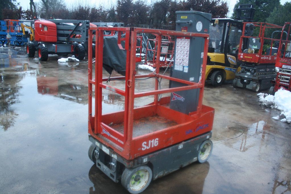 Masthoogwerker Skyjack SJ16 Elektrisch 2014