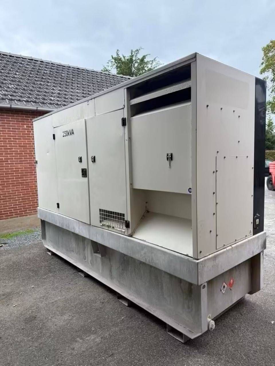 Generator Europower EPSR250TDE-3A Diesel 250kVA 2021