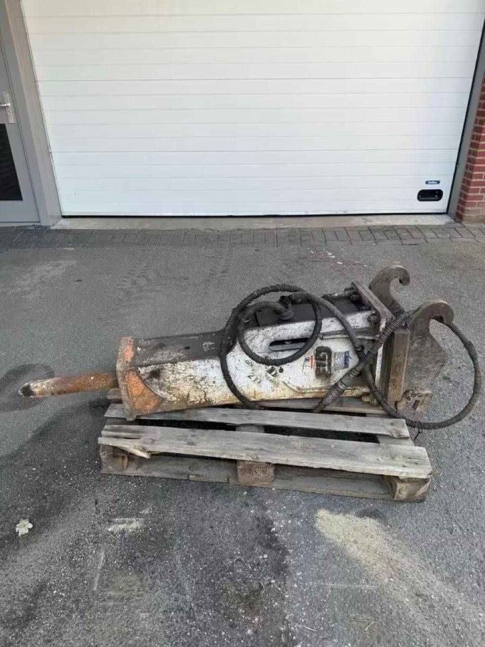 Hydraulic Hammer 324kg 2012 with CW quick coupler