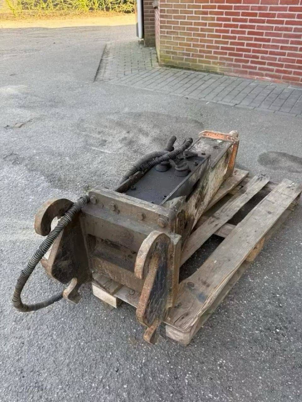 Hydraulic Hammer 324kg 2012 with CW quick coupler