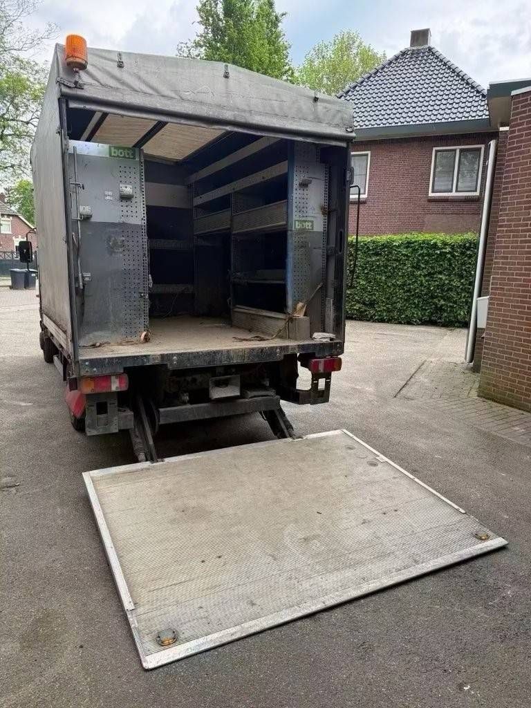 Kastenwagen Mercedes-Benz 816D Diesel 156 PS 2007