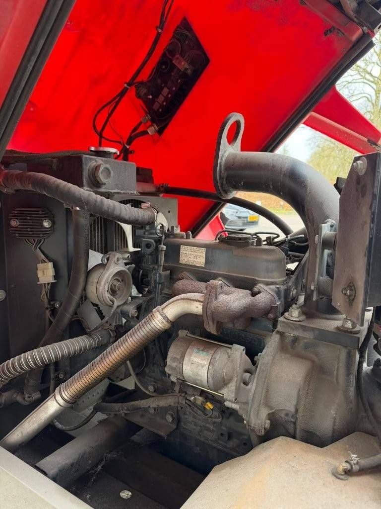 Kompressor Loxam D8T Dozer Diesel 2020