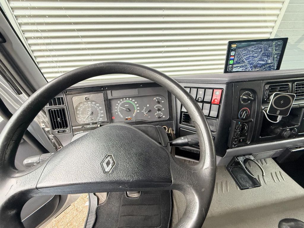 Renault MIDLUM 210-08/B zes cilinder