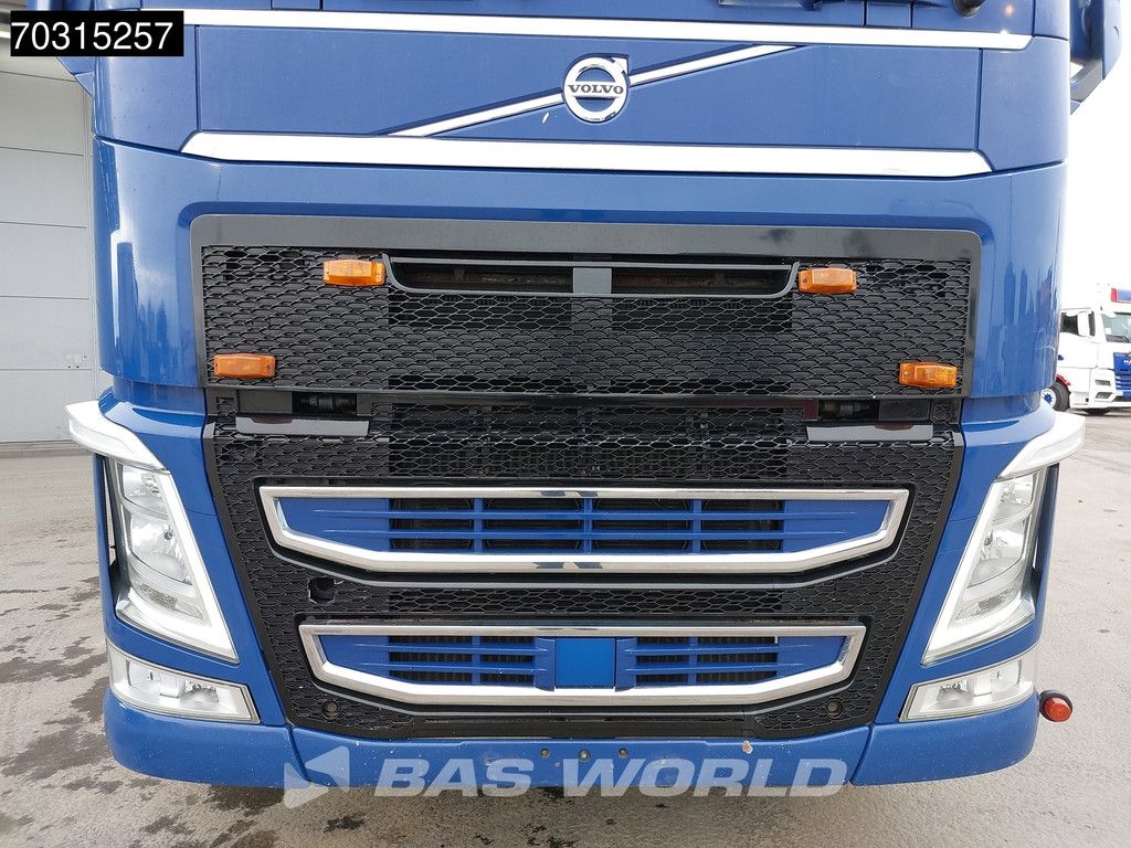 Volvo FH 540 6X4 Hydraulic Alcoa's Navi