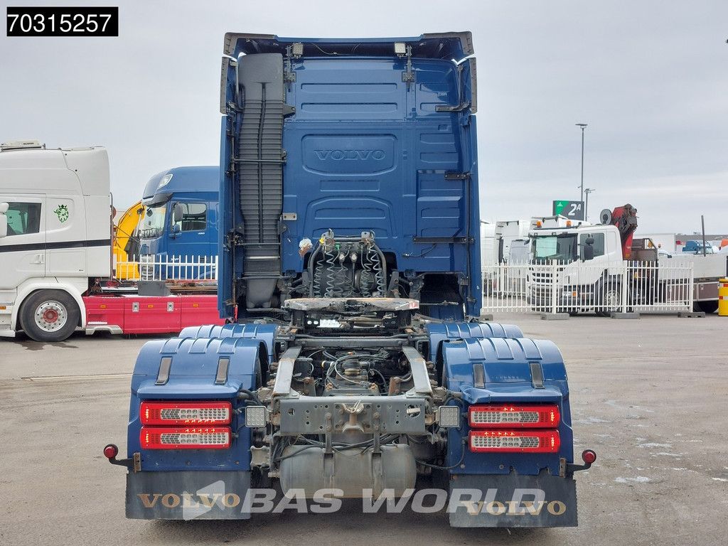 Volvo FH 540 6X4 Hydraulic Alcoa's Navi
