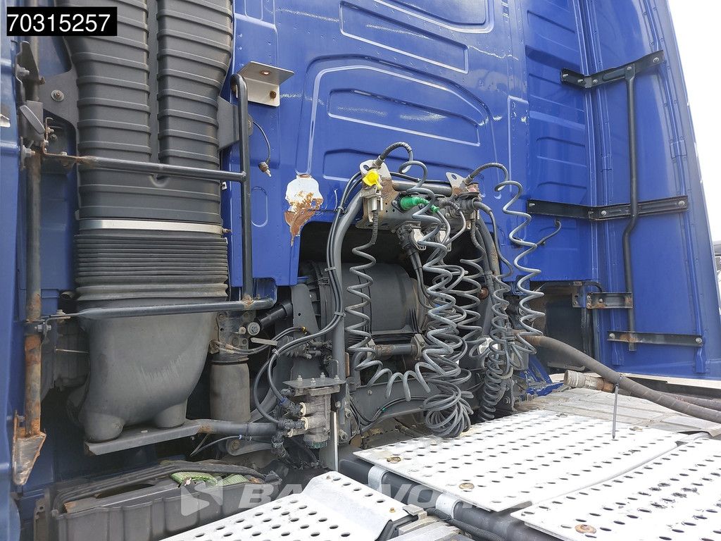 Volvo FH 540 6X4 Hydraulic Alcoa's Navi