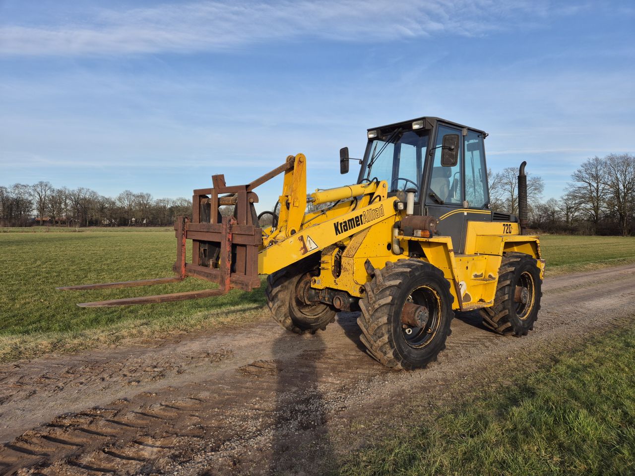 Kramer 720 II 4 x 4 x 4