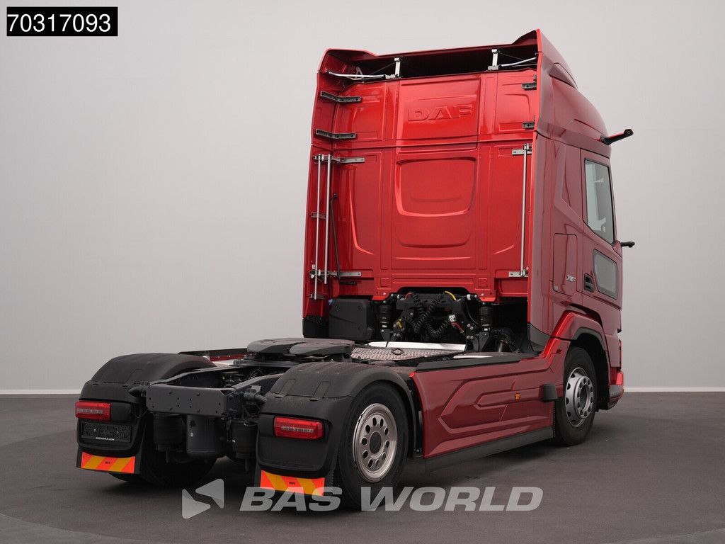 DAF XF 450 4X2 NEW FT XF 2x Tanks Cornerview Parking Cooler Navi Euro 6