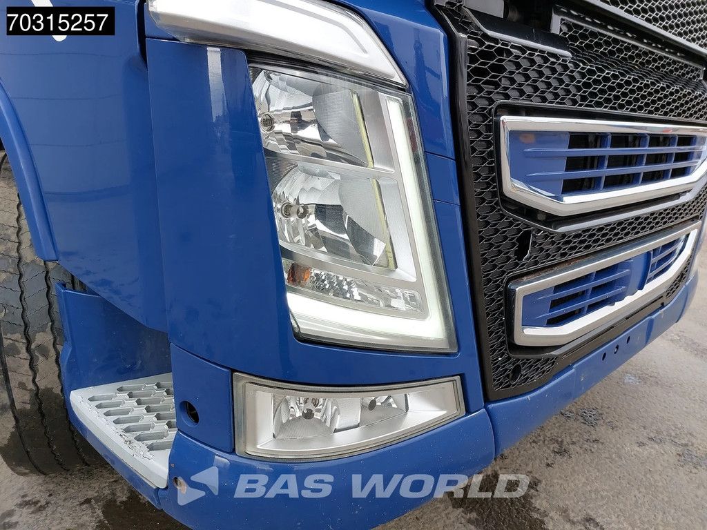 Volvo FH 540 6X4 Hydraulic Alcoa's Navi