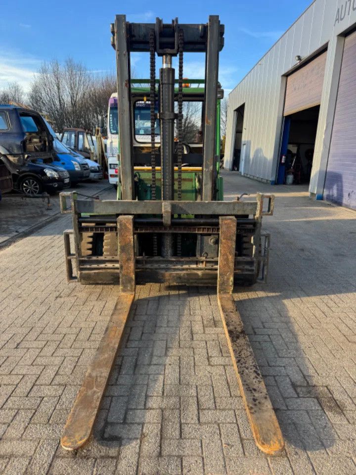 Clark C500Y155PD **6800KG-4CYLINDER**