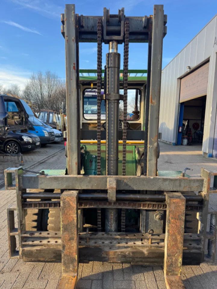 Clark C500Y155PD **6800KG-4CYLINDER**