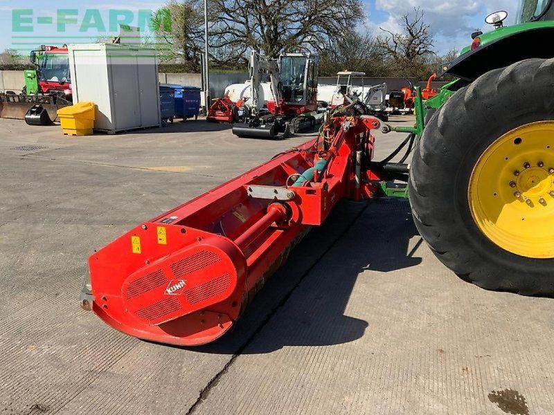 Kuhn rm 610 folding flail topper (st25871)