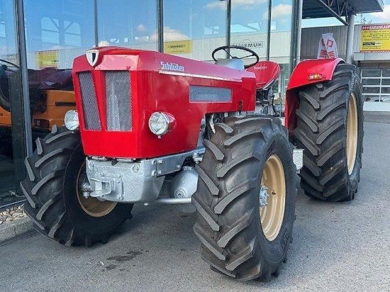 Schlüter 650 VS Schlepper Oldtimer Schnellganggetriebe Allrad