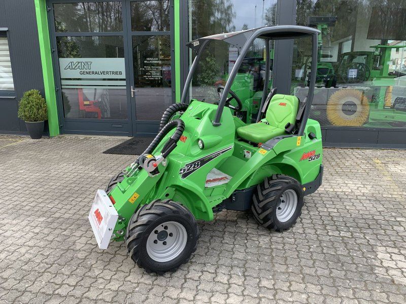 Avant 528K Multifunktionslader