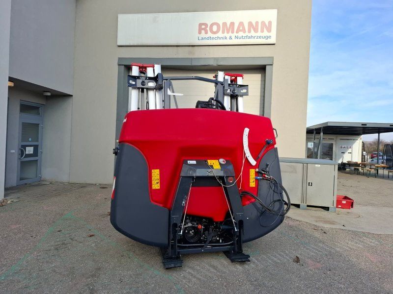 Kverneland iXter B 13