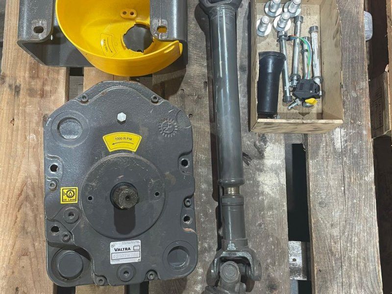 Valtra Frontzapfwelle A-Serie