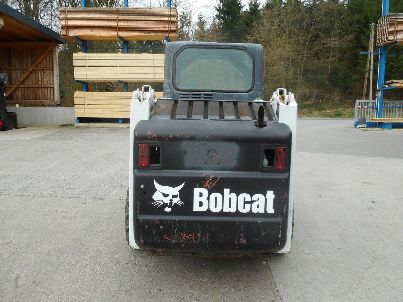 Bobcat S 130 ( 2.365kg ) HIGH FLOW