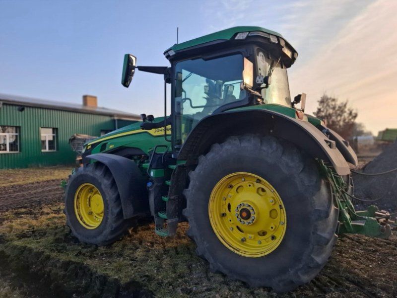 John Deere 8R 310