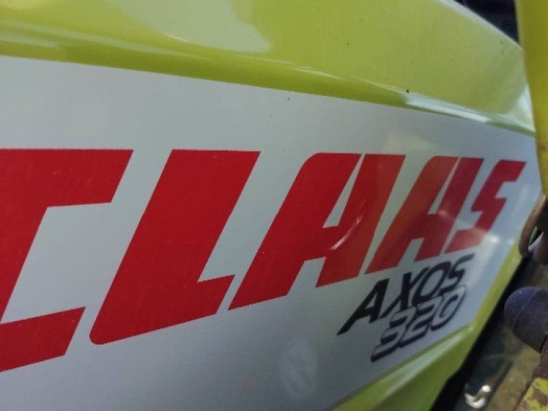 Claas AXOS 320