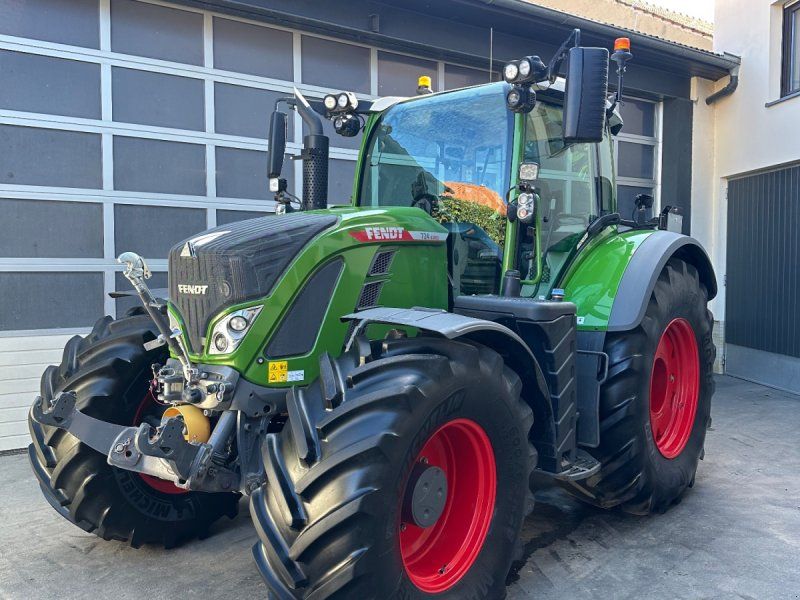 Fendt 724 Vario Gen6 Profi Plus