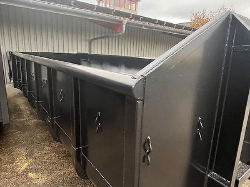 Petersen-Rickers Bau und Plateau