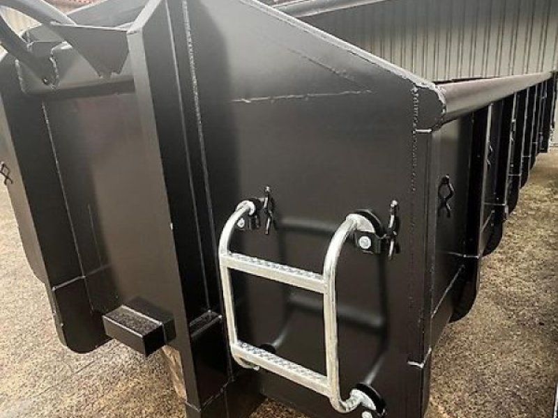 Petersen-Rickers Bau und Plateau