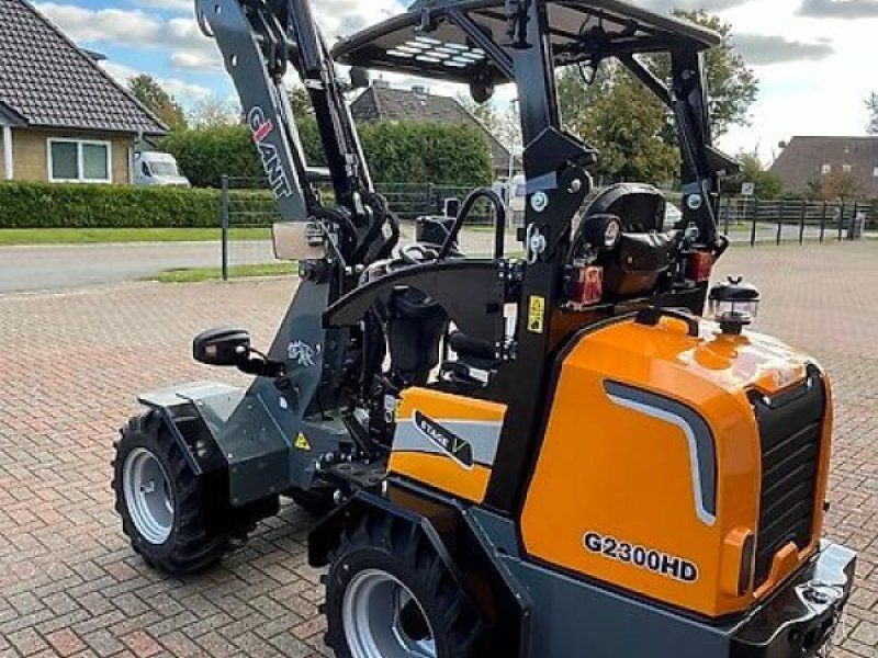 Giant G 2300HD siehe Text ( ab Werk in Grundausstattung)