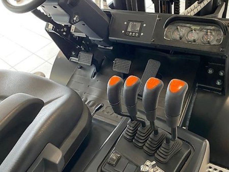 Doosan D30 NXP (am Lager) am Lager 5540mm Hubmast !!