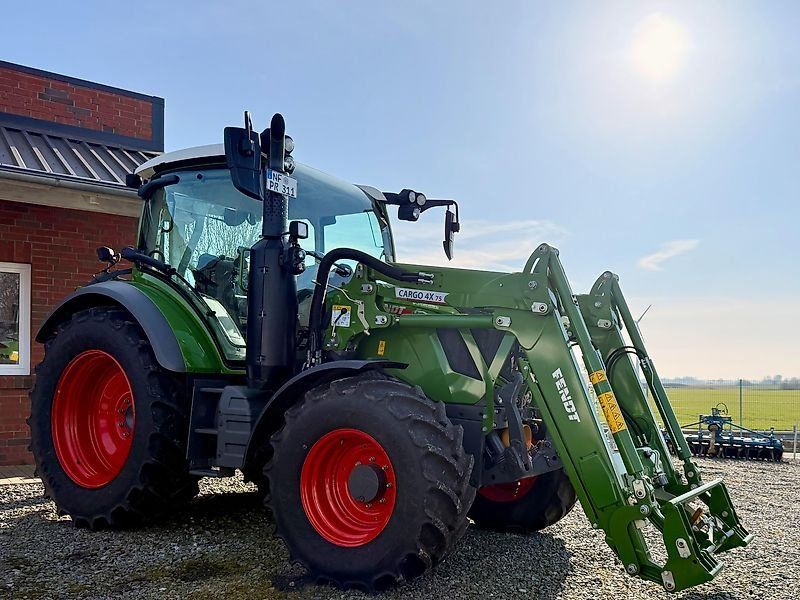 Fendt 311 VARIO GEN4 Setting 2 incl. FKH FZW + Cargo 4X/75