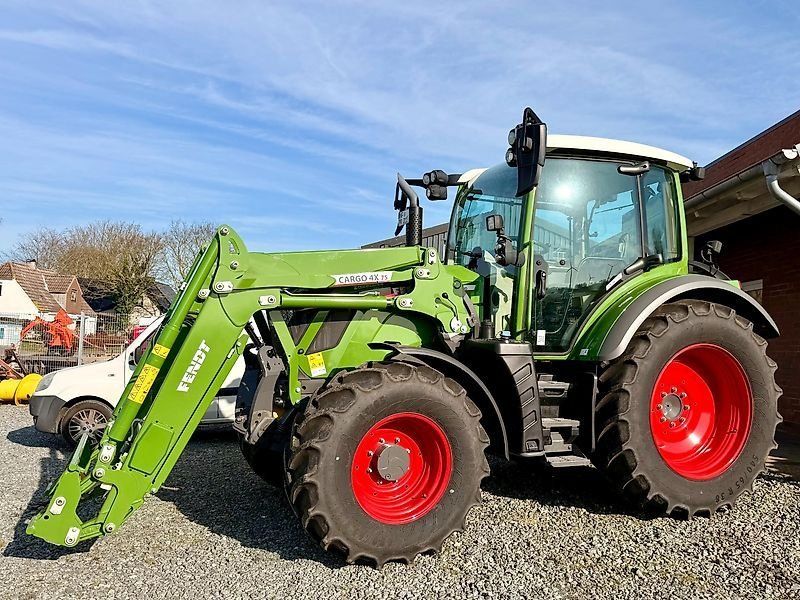Fendt 311 VARIO GEN4 Setting 2 incl. FKH FZW + Cargo 4X/75