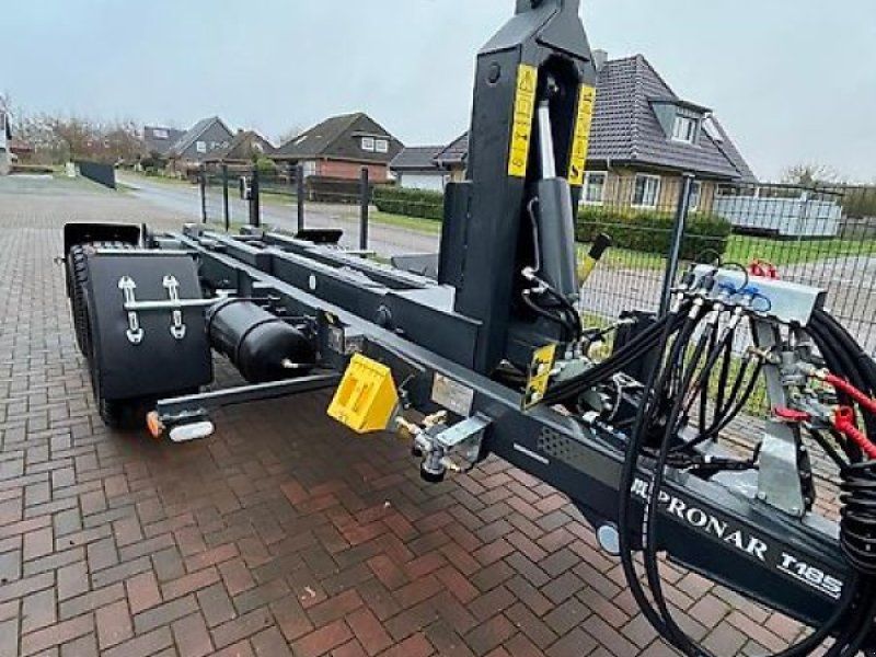 Pronar T 185/1 am Lager (weitere Infos u. Preise, siehe Tt)