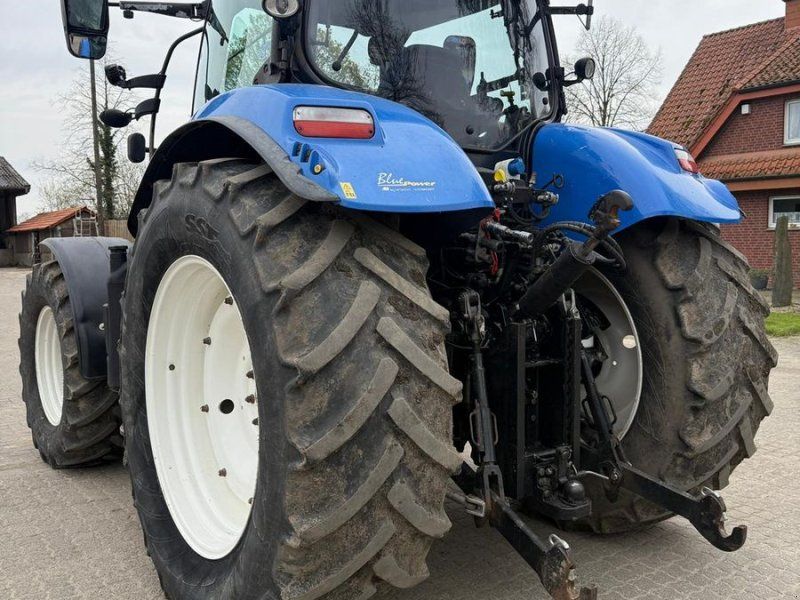 New Holland T7.210 AutoCommand