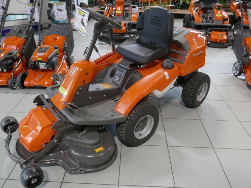 Husqvarna R 214 C