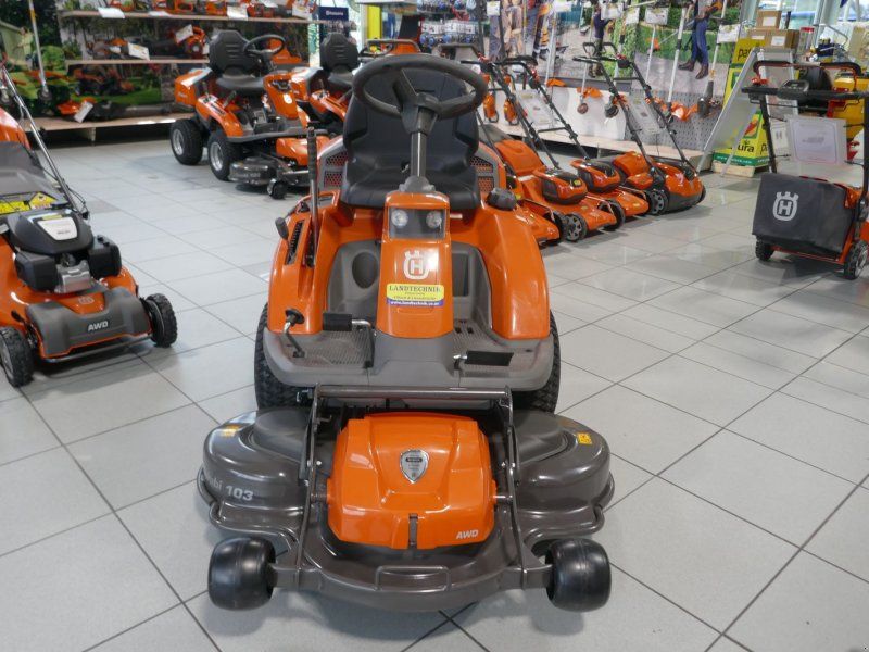 Husqvarna R 216 TC AWD