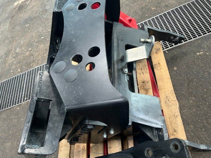 Hydrac Schneepflugplatte  Euro Gr. 3 Neumaschine